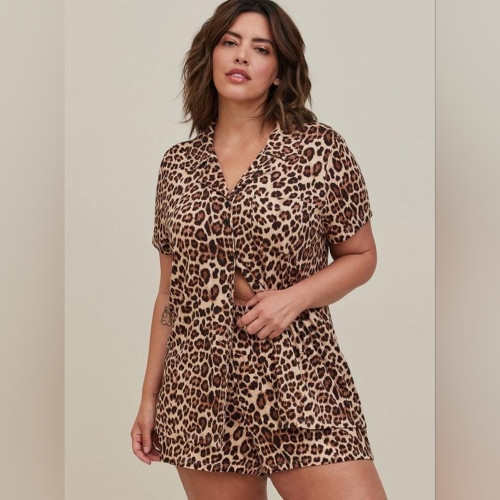 Torrid Super Soft Button Through Sleep Shirt Leopard